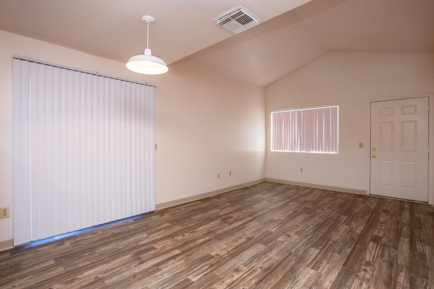 Ventura Townhomes Image 5