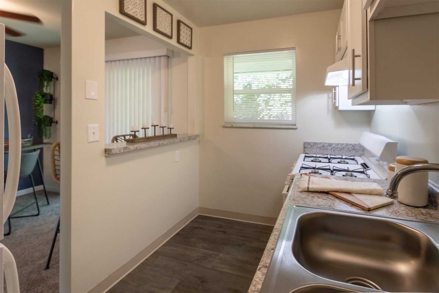 College Woods Image 38