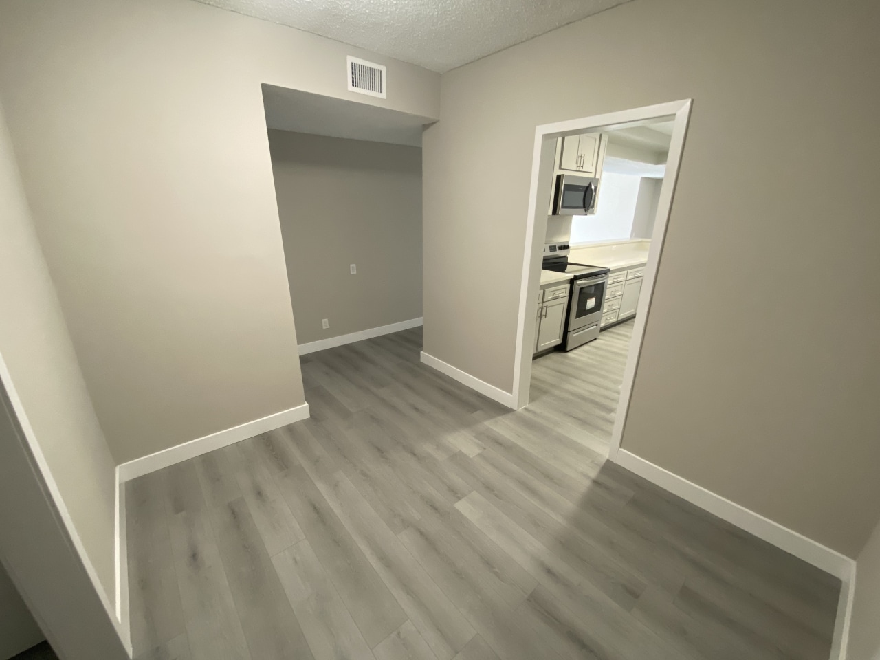 The Brentwood Collection Image 4