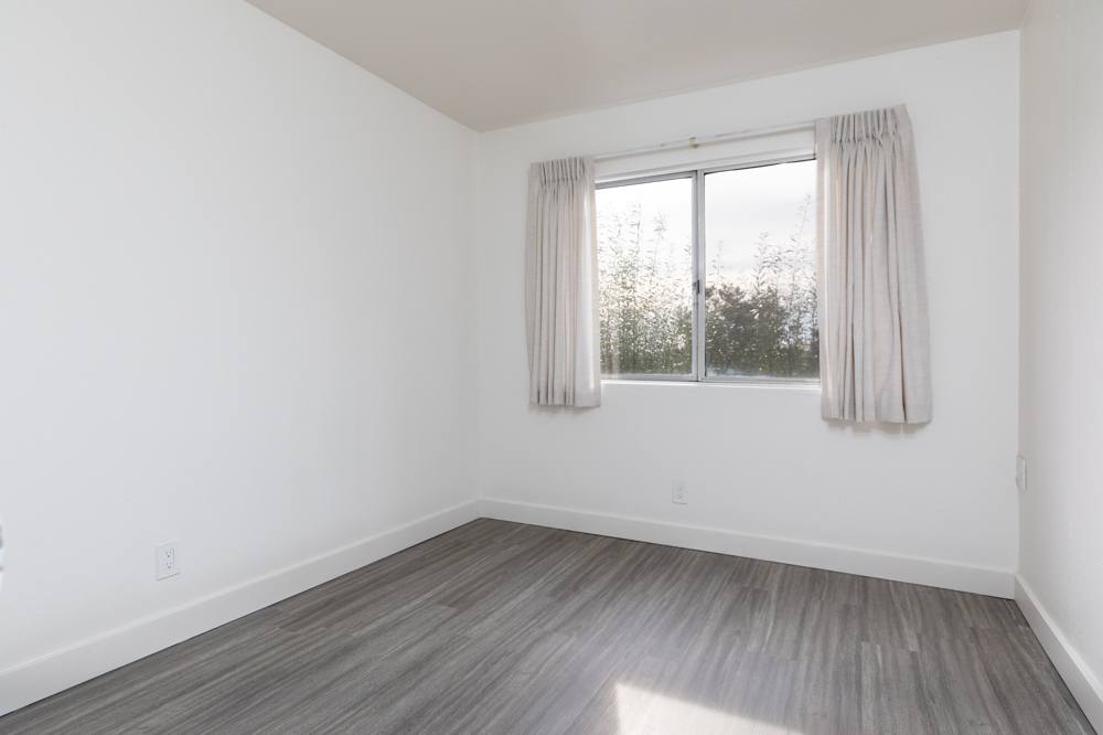 Garden Hill Apartments Image 17