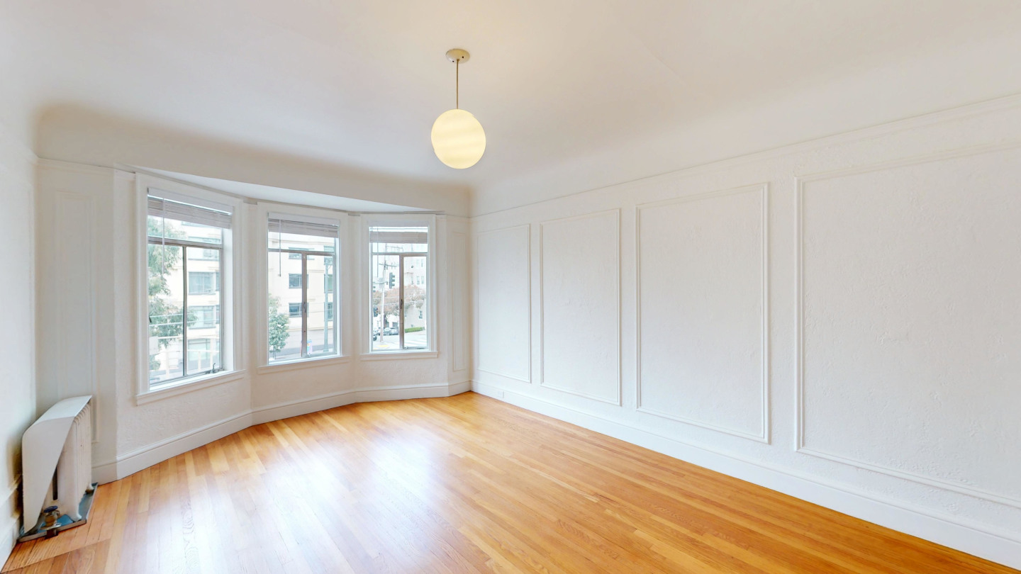 2656 Van Ness Avenue Image 1