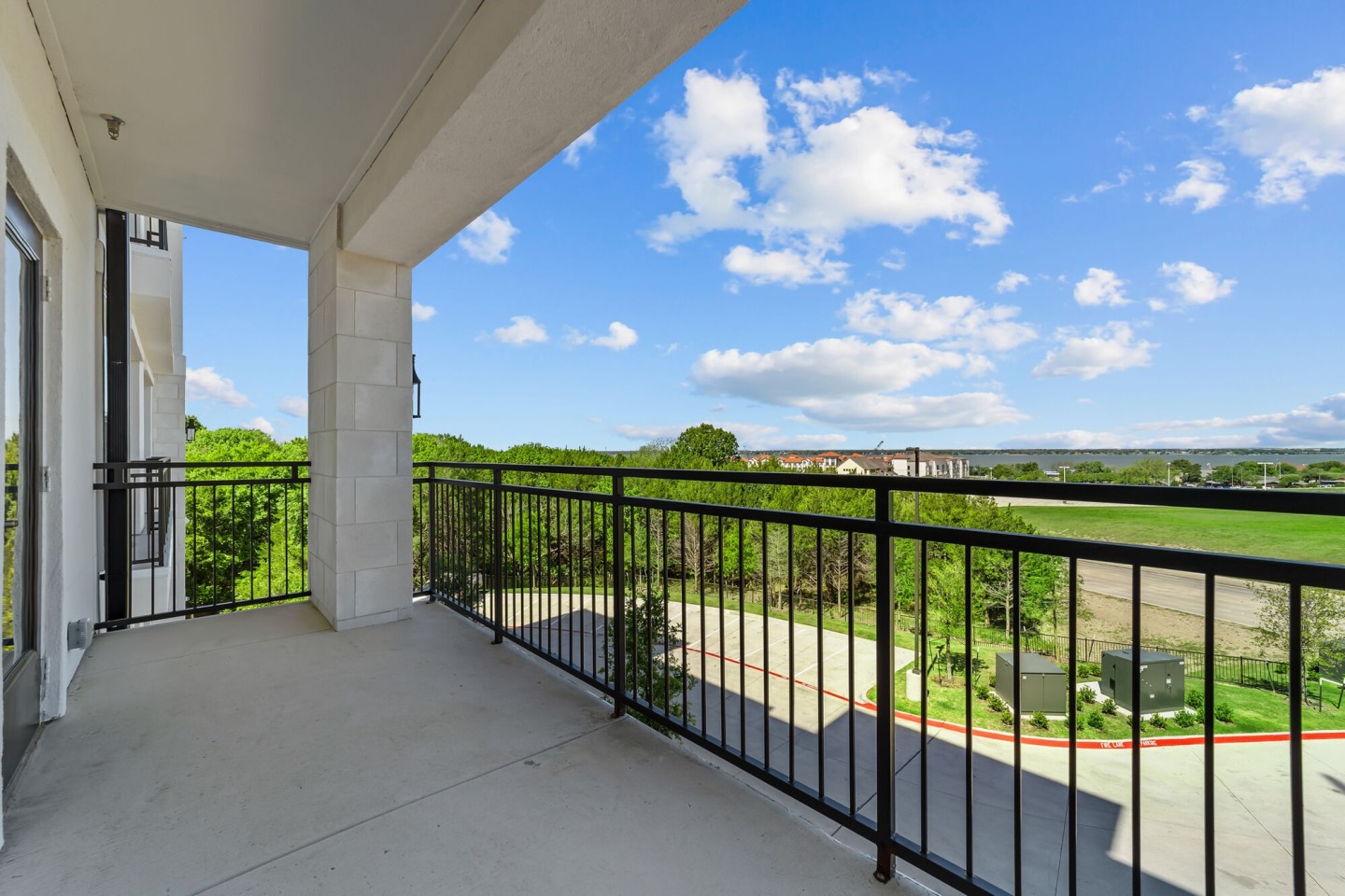 Harbor Hill Image 12