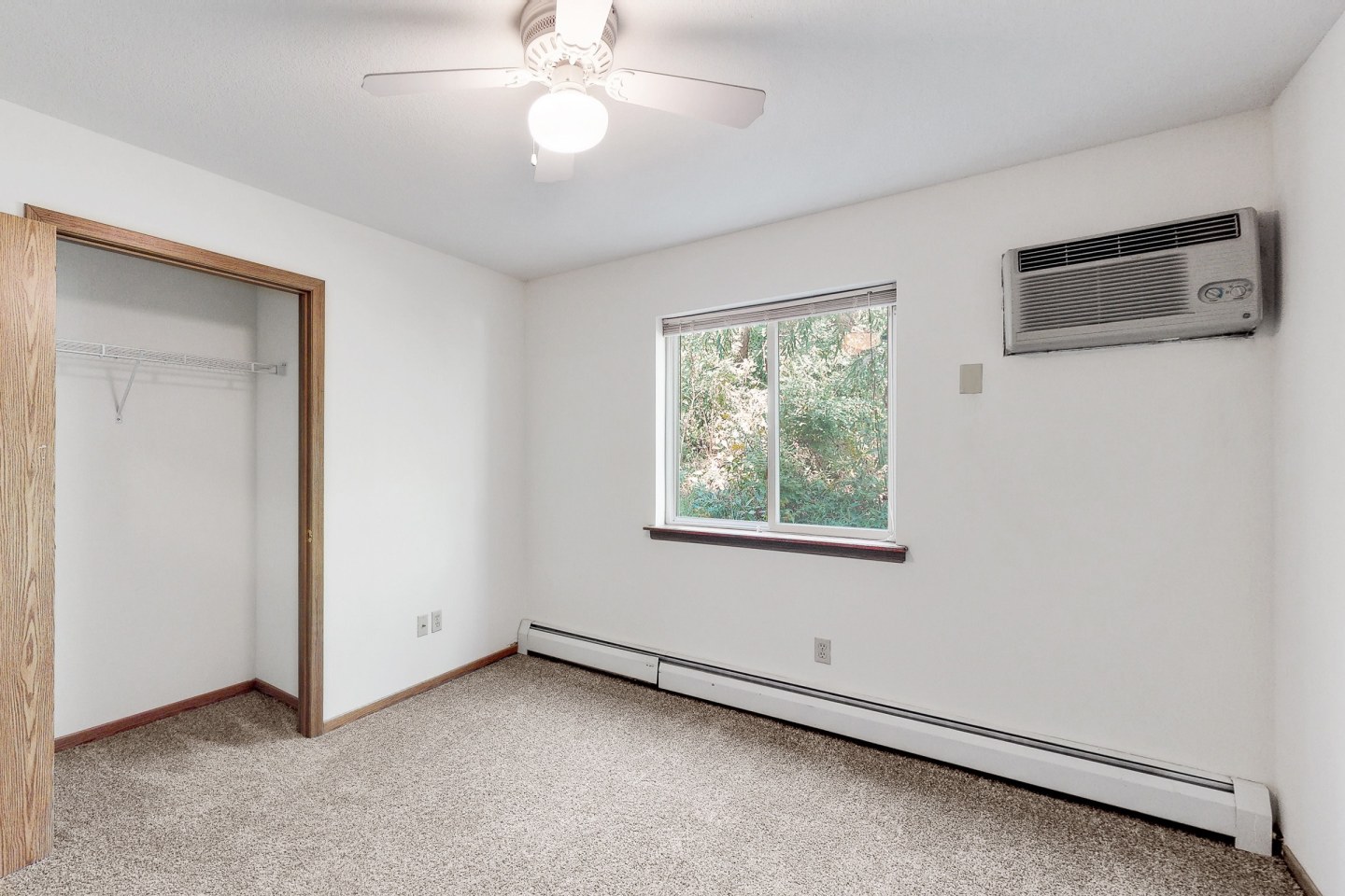 Ashford Apartments Image 35