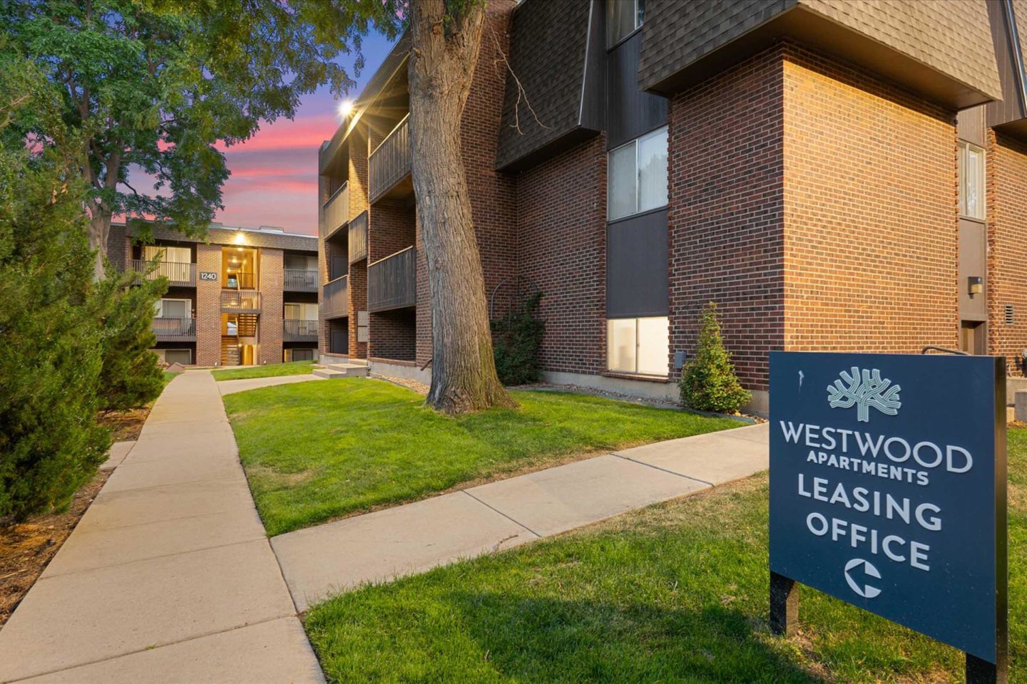 Westwood Apartments Image 43