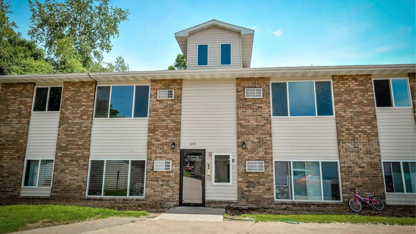 Greystone Apartments Image 1