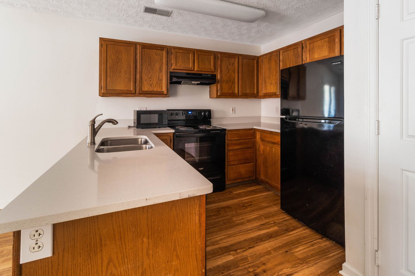 Eagle Creek Townhomes Image 3