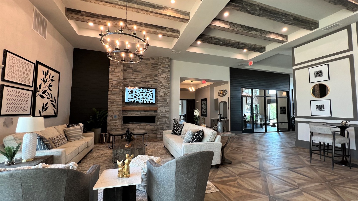 The Addison Eighty50 Brand New Luxury Apartment Homes Image 3