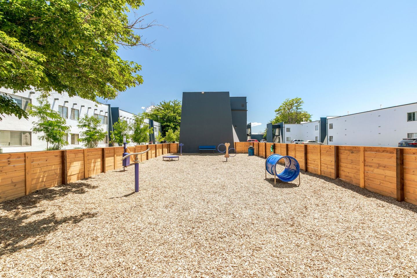 Valley Apartments Image 16