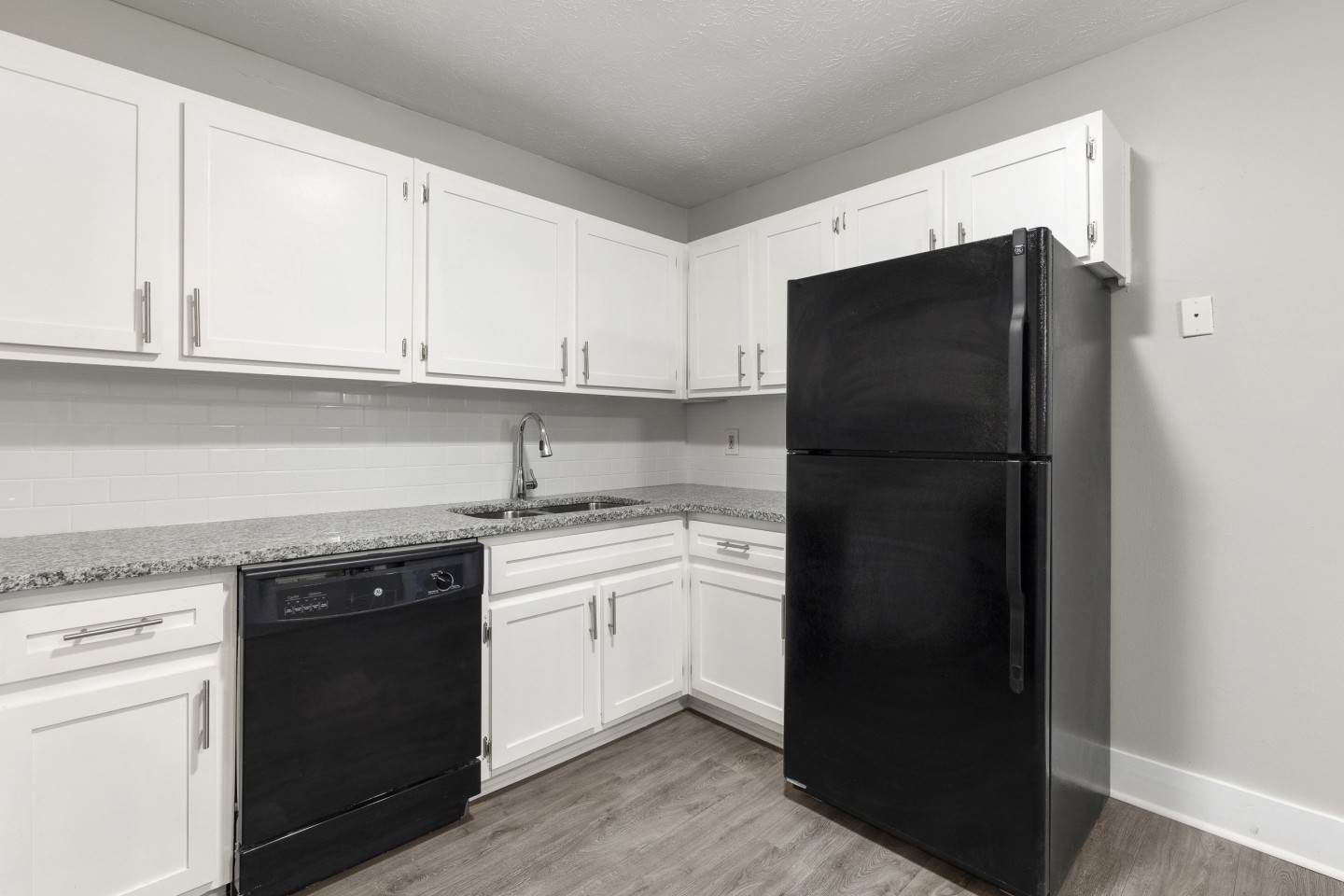 Ridgewood Apartments Image 4