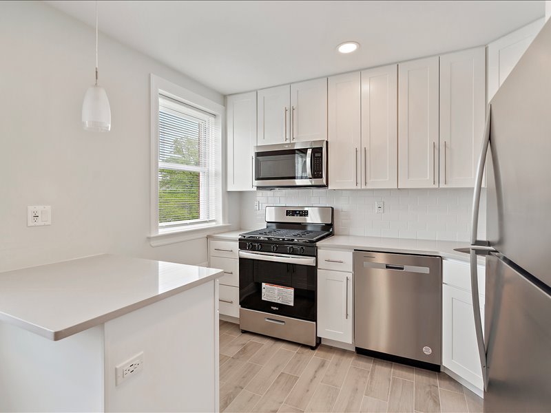 188 Bellevue Ave Image 31
