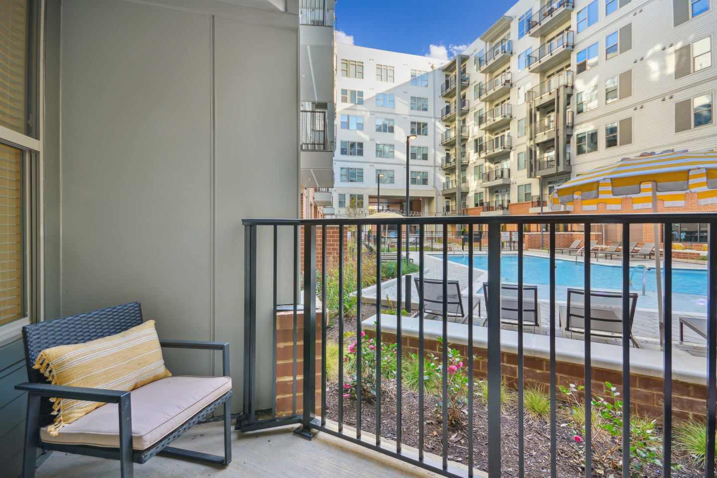 Link Apartments Calyx Image 13