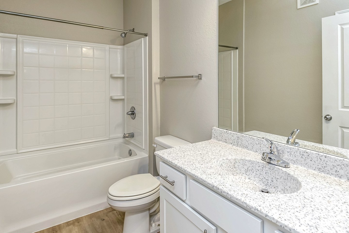 Springs at Legacy Commons Apartments Image 27