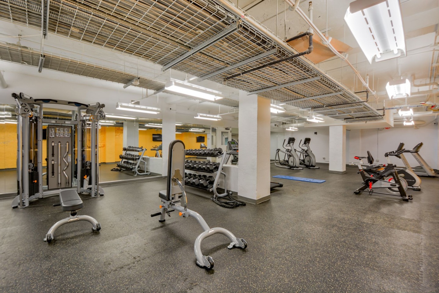 R & T Lofts Image 28