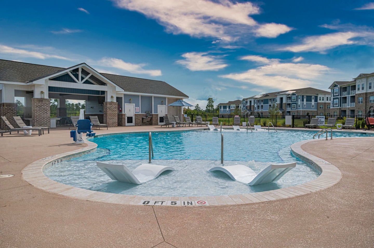 Hawthorne Waterside Image 24