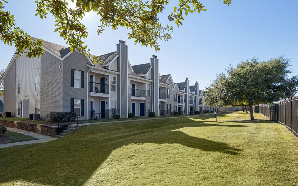 Ridgeland Place Image 2