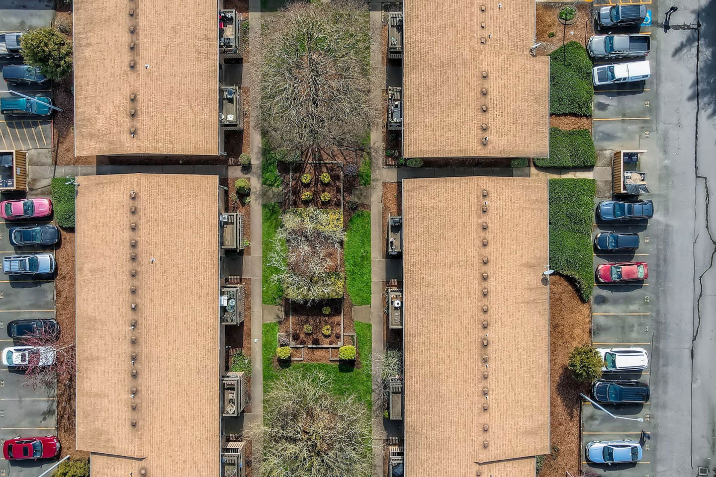 Garden View Apartments Image 4