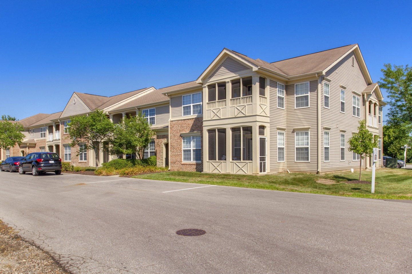 Linden Square Image 85