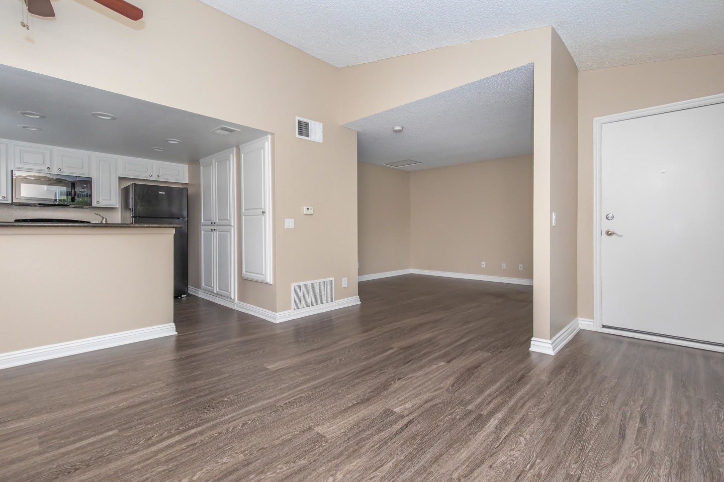 Mosaic Apartment Homes Image 33