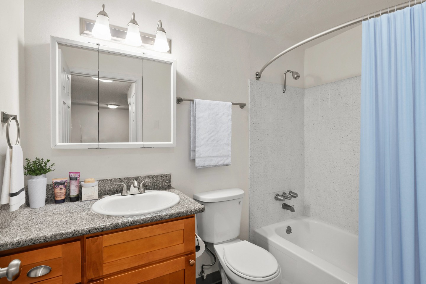 M Street Apartments Image 4