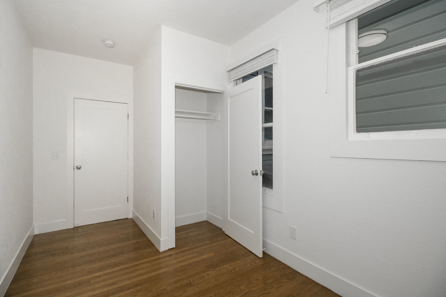 1725 TURK Street Image 24
