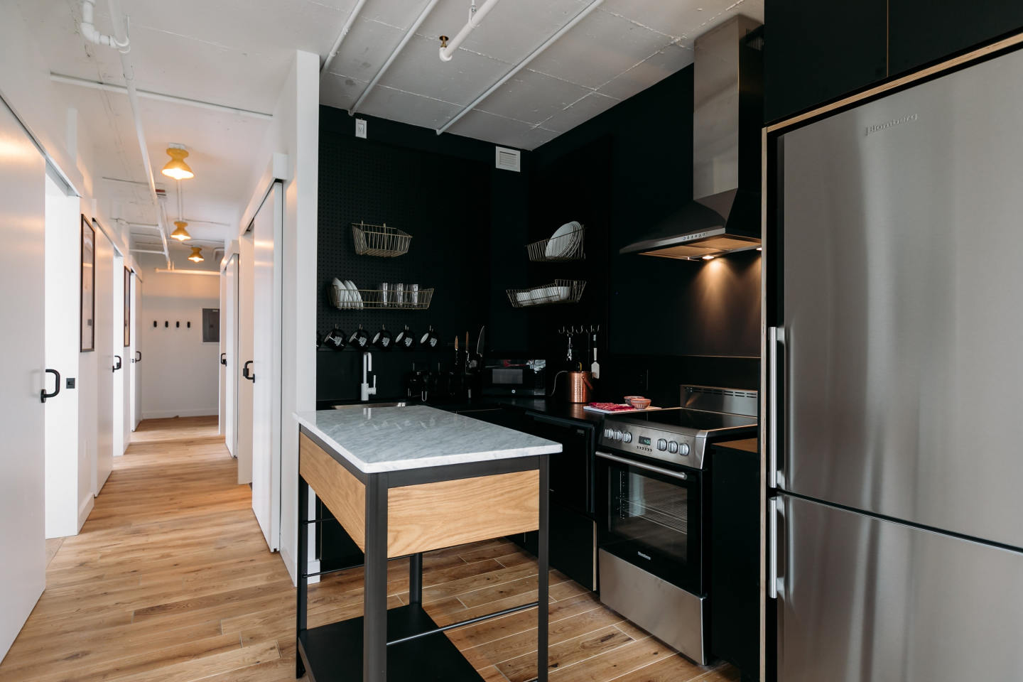 2221 S Clark - Student Housing Image 45
