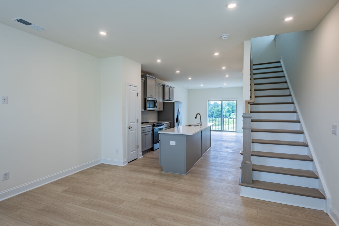 ABODE at Greenway Image 16