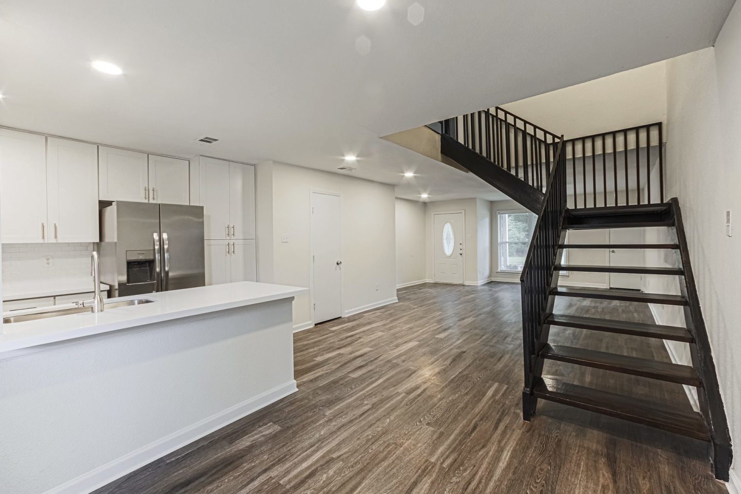 Roundhill Townhomes Image 4