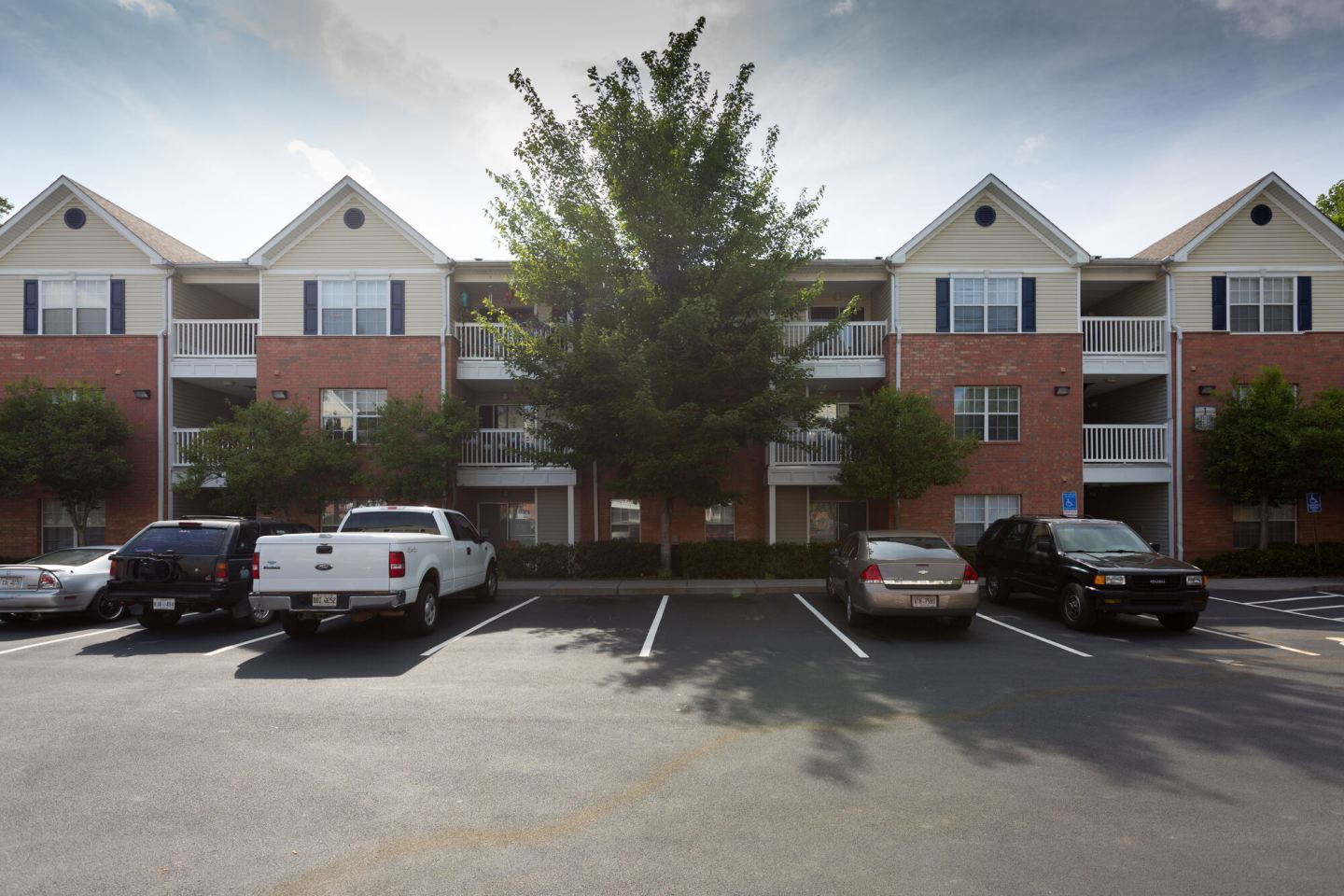 Laurels at Greenwood - Affordable Housing Image 14
