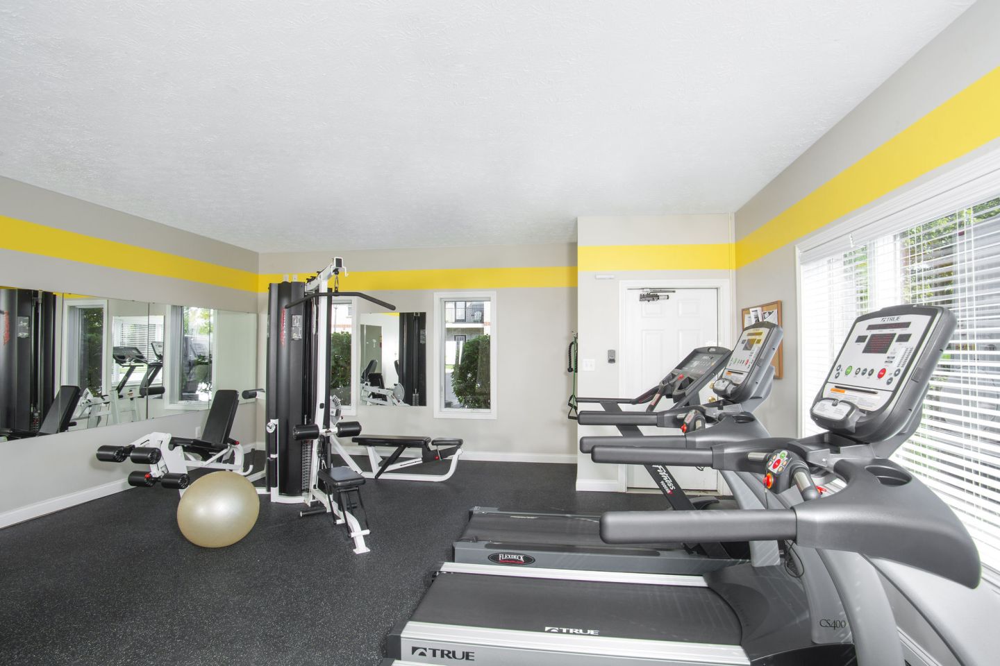 Stone Ridge Flats & Townhomes Image 11