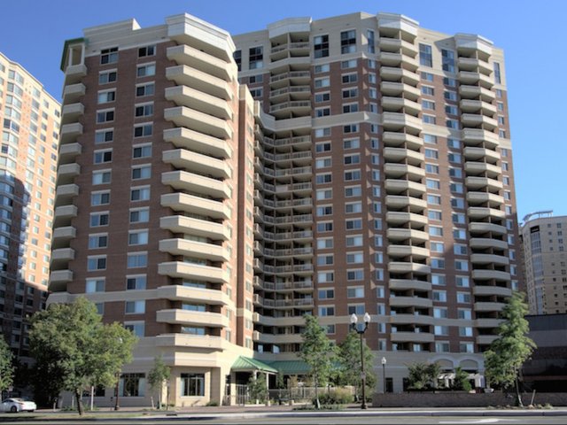 Quincy Plaza Image 3