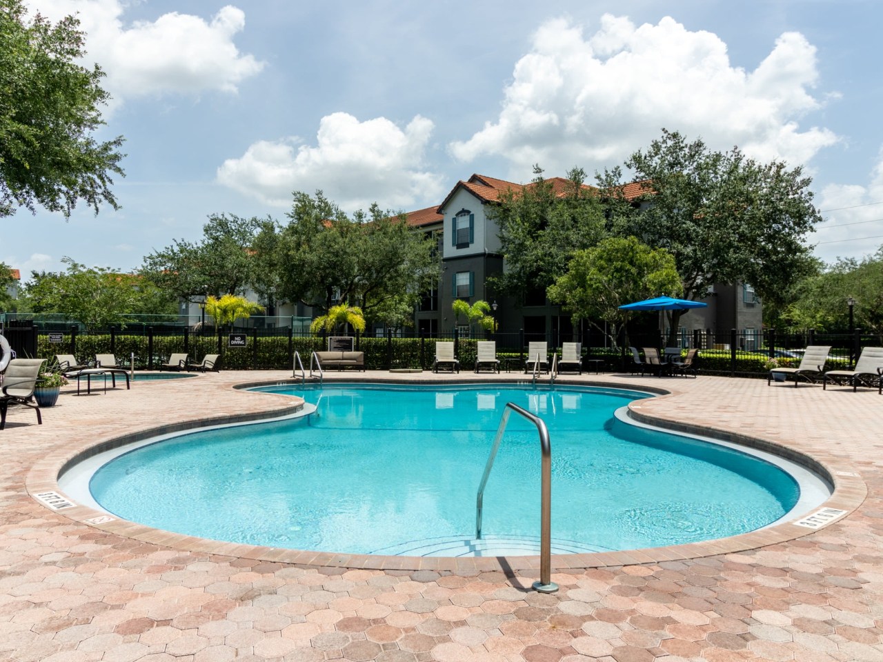 Lucerne at Lake Brandon Apartments Image 17