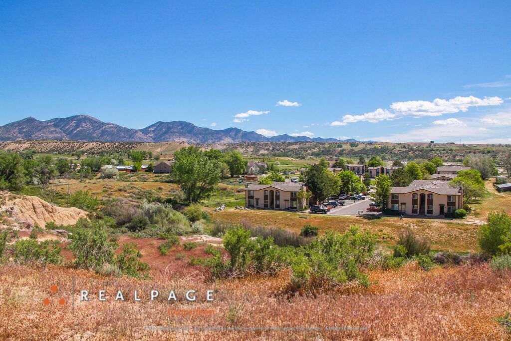 Rifle Creek Apartments Image 13