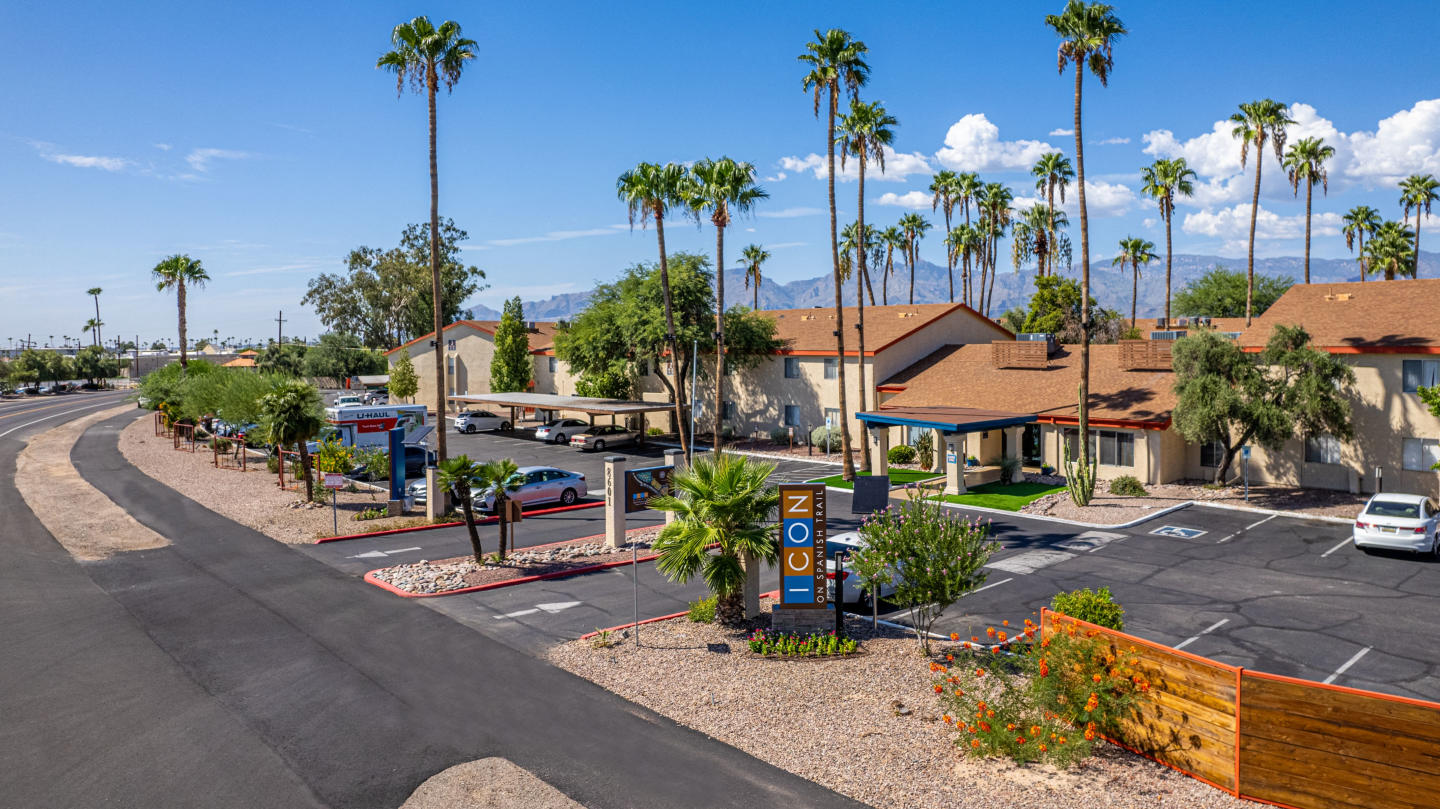Icon on Spanish Trail Image 19