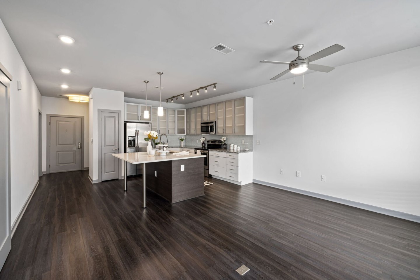 District Lofts Image 32