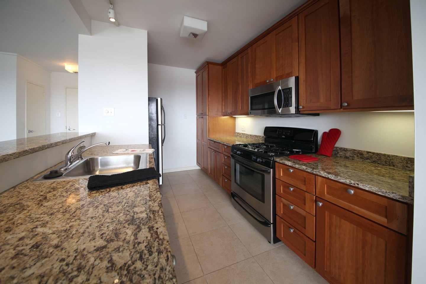 Dorchester Image 32