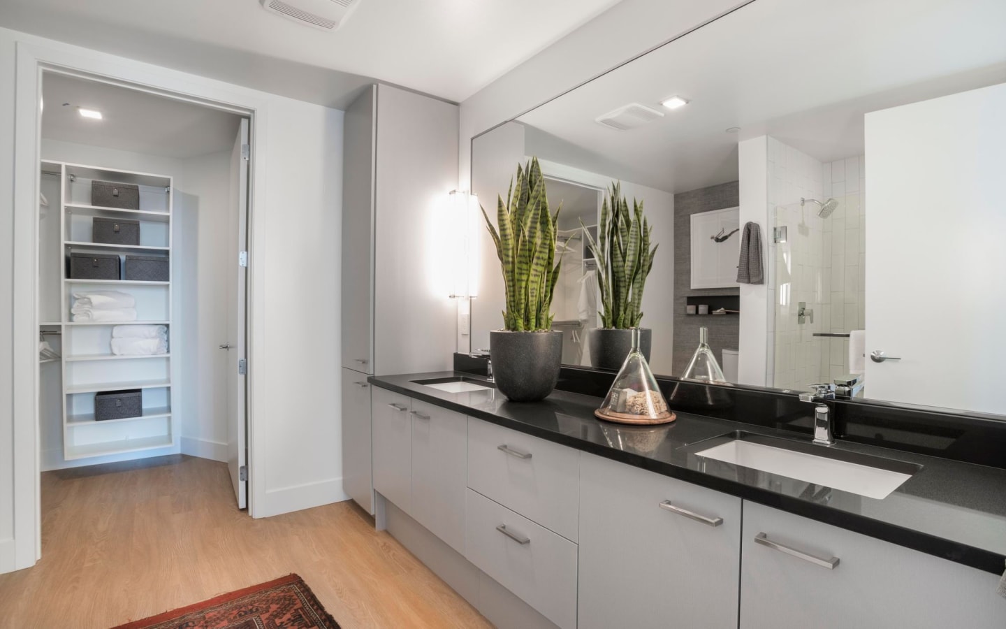 Shift Apartments Image 39