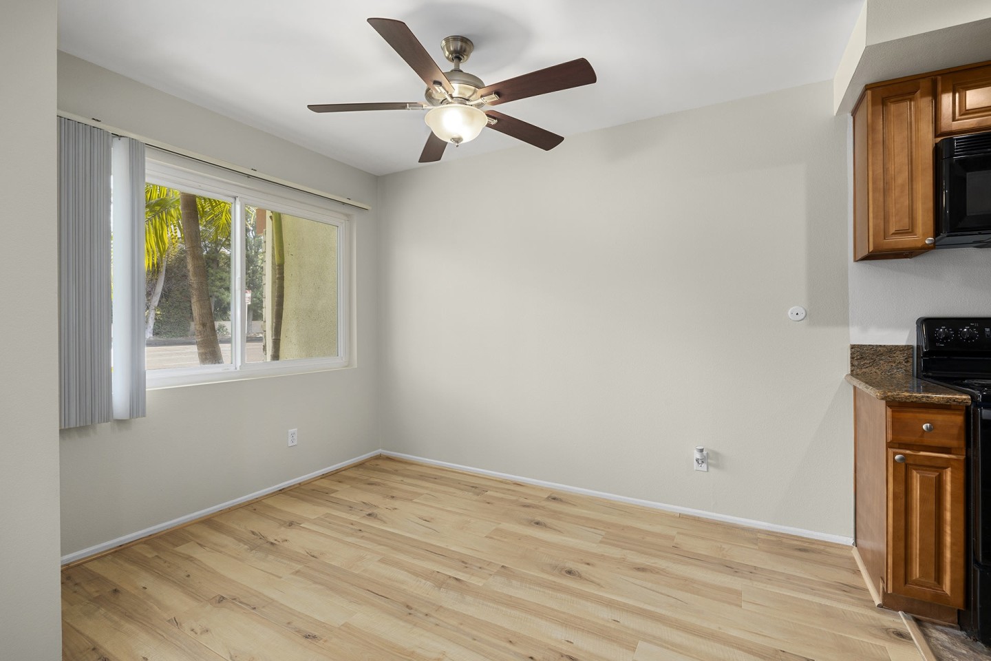 Lombardi Apartments Image 40