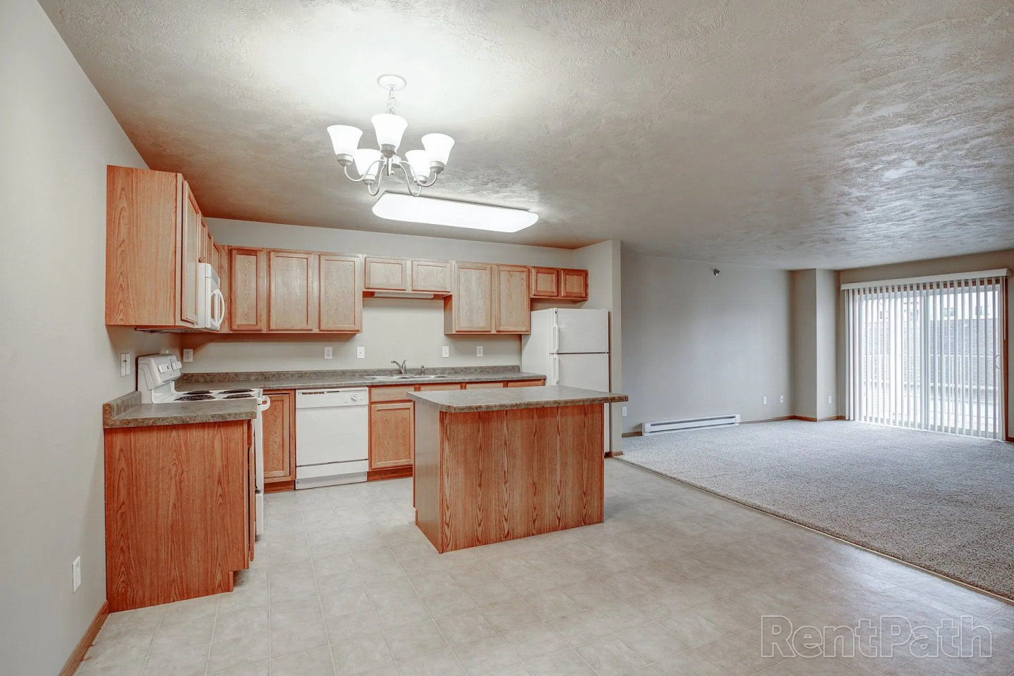 Hawk Pointe Apartments Image 17