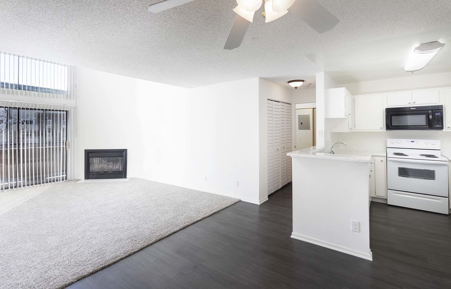 Vineland Gardens Image 8