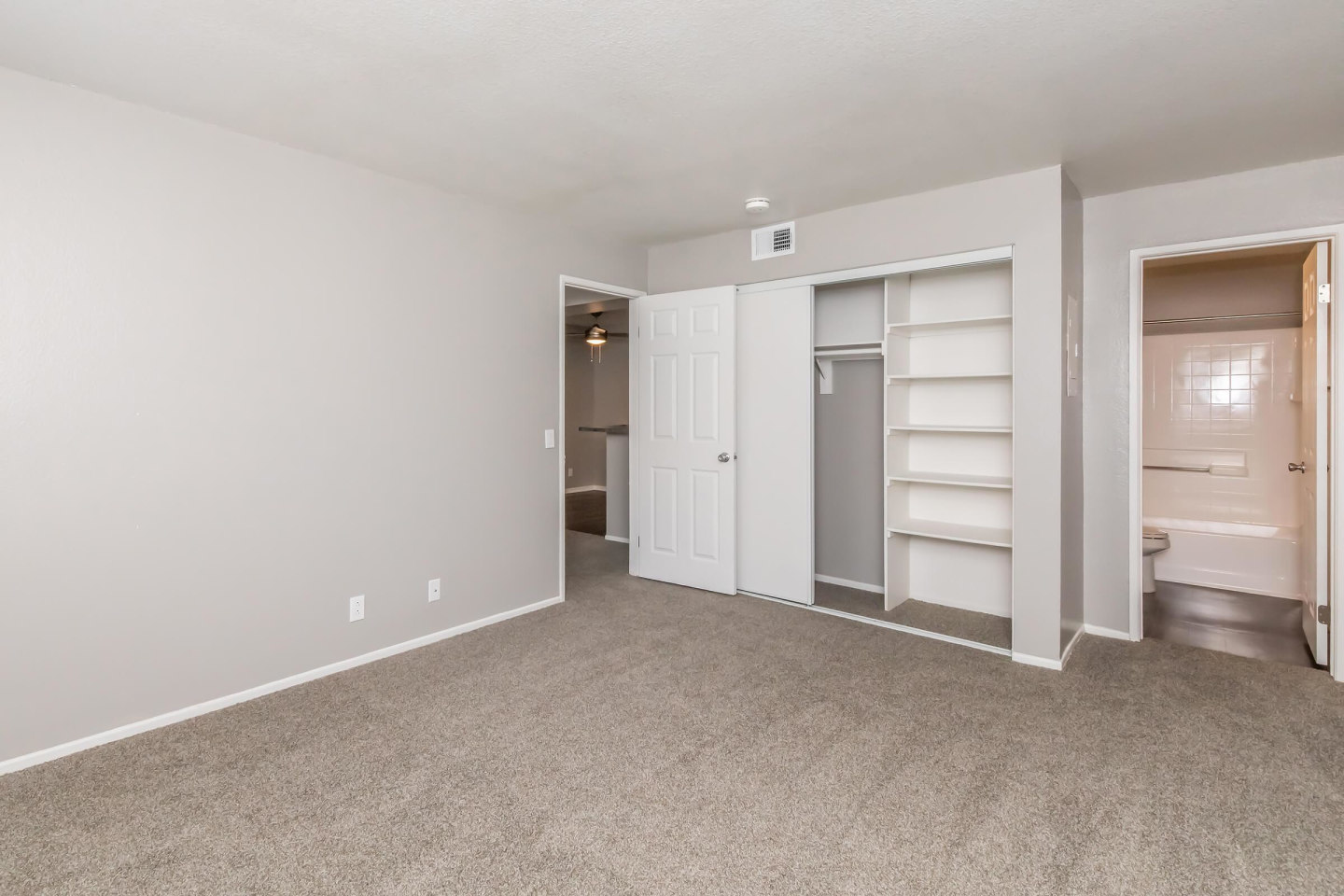 Palm Court Apartment Homes Image 50