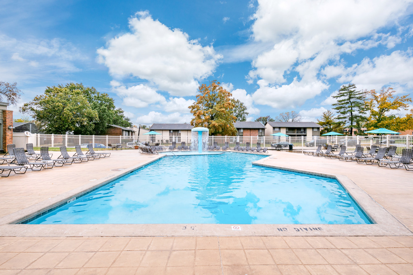 Cypress Village Apartments Image 6