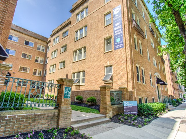 4730 Pine Street Image 16