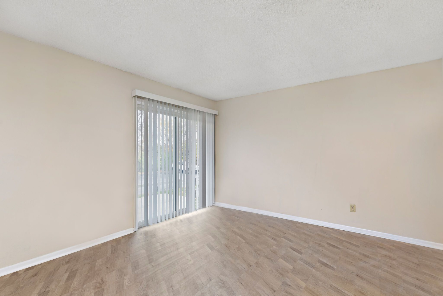 Stone Oak Apartments Image 10