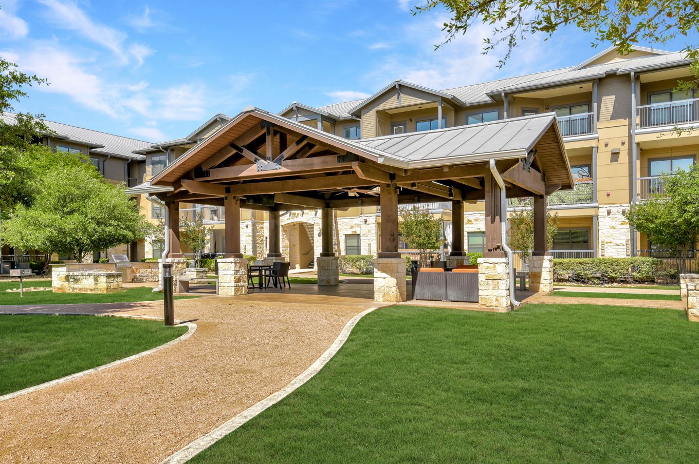 Platinum Shavano Oaks Image 17