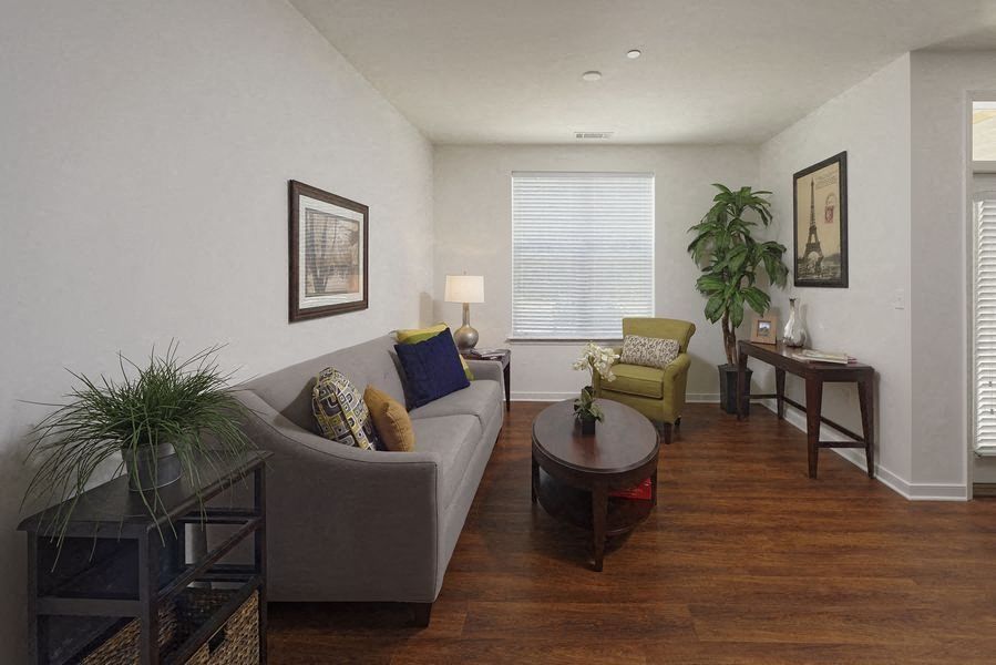 Orchard Park Image 30