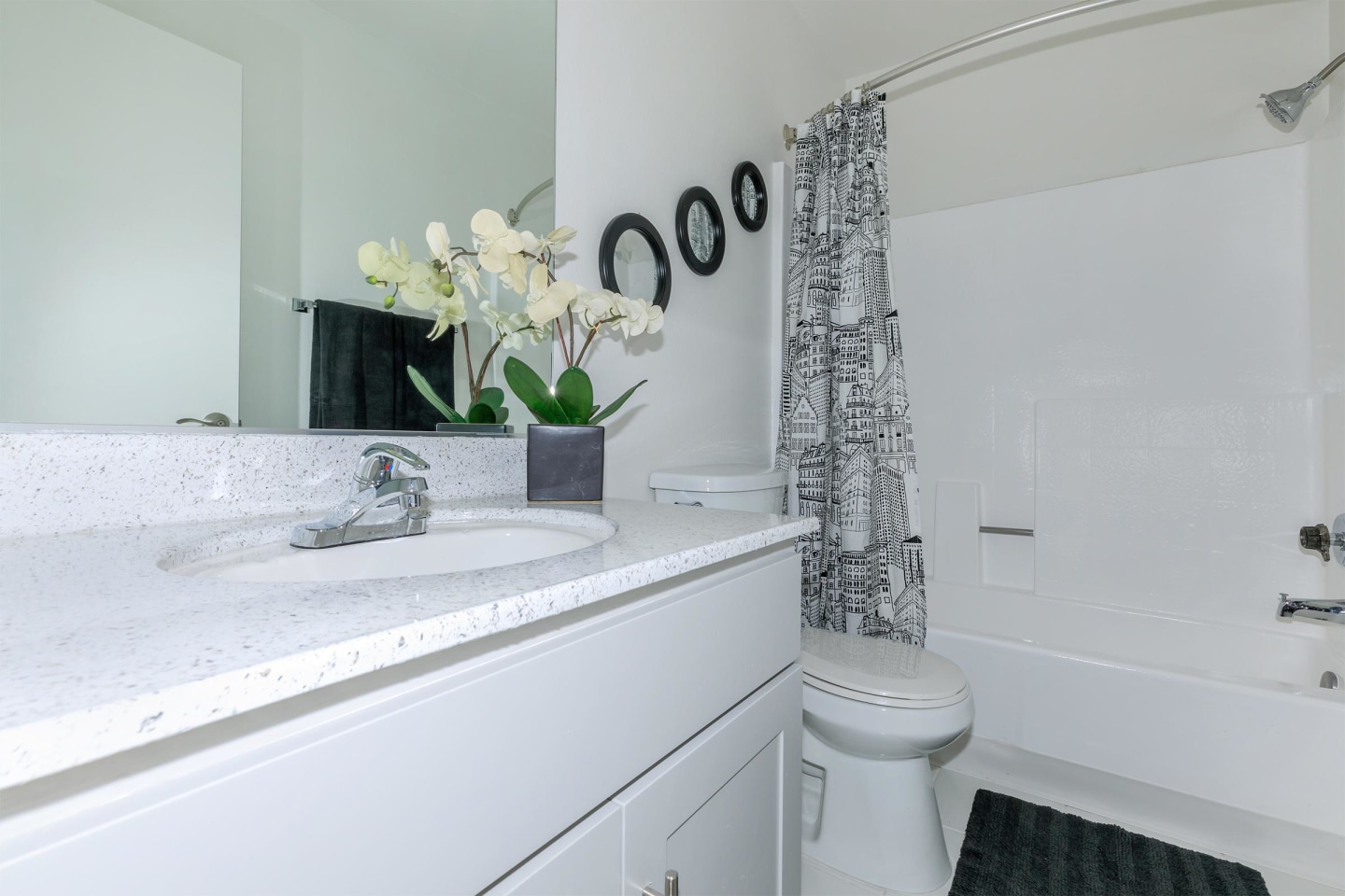 Pasadena Park Place Apartment Homes Image 18