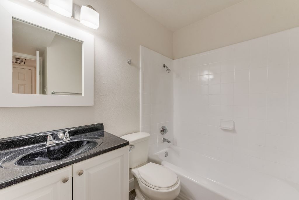 Eastwind Image 128
