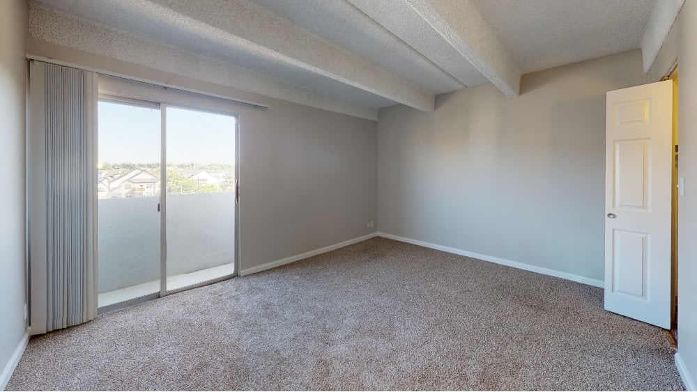 878 S Dexter Image 31
