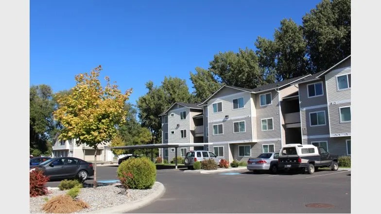 The Bentley Apartments Image 2