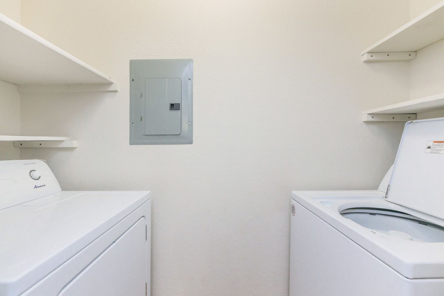 Regency Gardens Condos Image 16